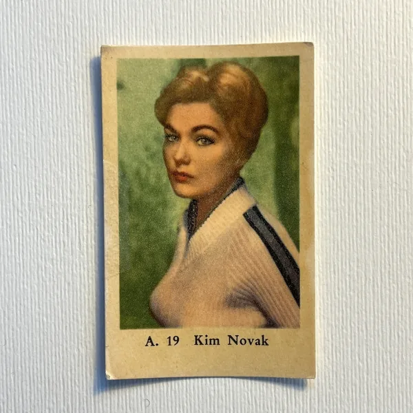 Kim Novak — A Set (A Serif) #19