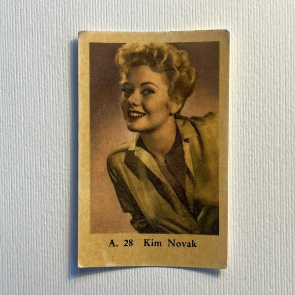 Kim Novak — A Set (A Serif) #28