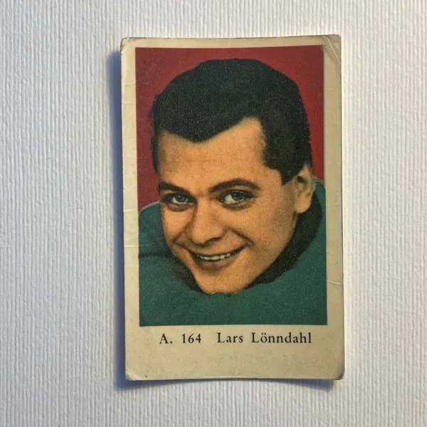 Lars Lönndahl — A Set (A Serif) #164