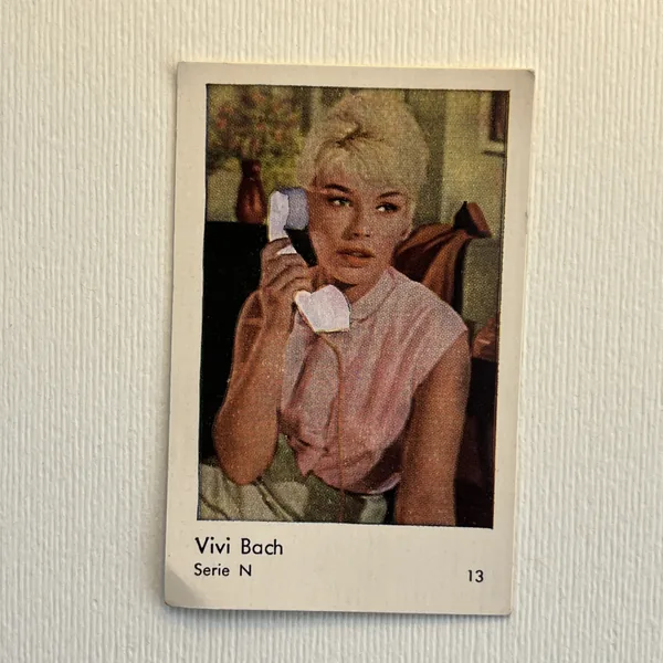 Vivi Bach — Serie N #13